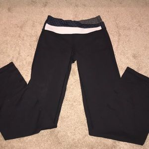 Lululemon yoga Astro pant